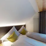 Apartmanhotel Und Sonneck 3*