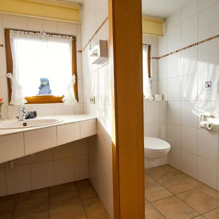 Landhotel Und Apartments Sonneck Aparthotel 3*