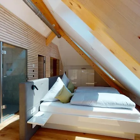 Landhotel Und Apartments Sonneck 3*