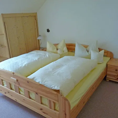 Landhotel Und Apartments Sonneck 3*